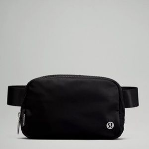lululemon Everywhere Belt Bag- new in packaging!